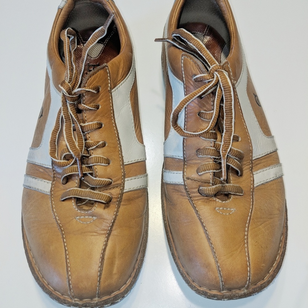 Born Casual Shoes